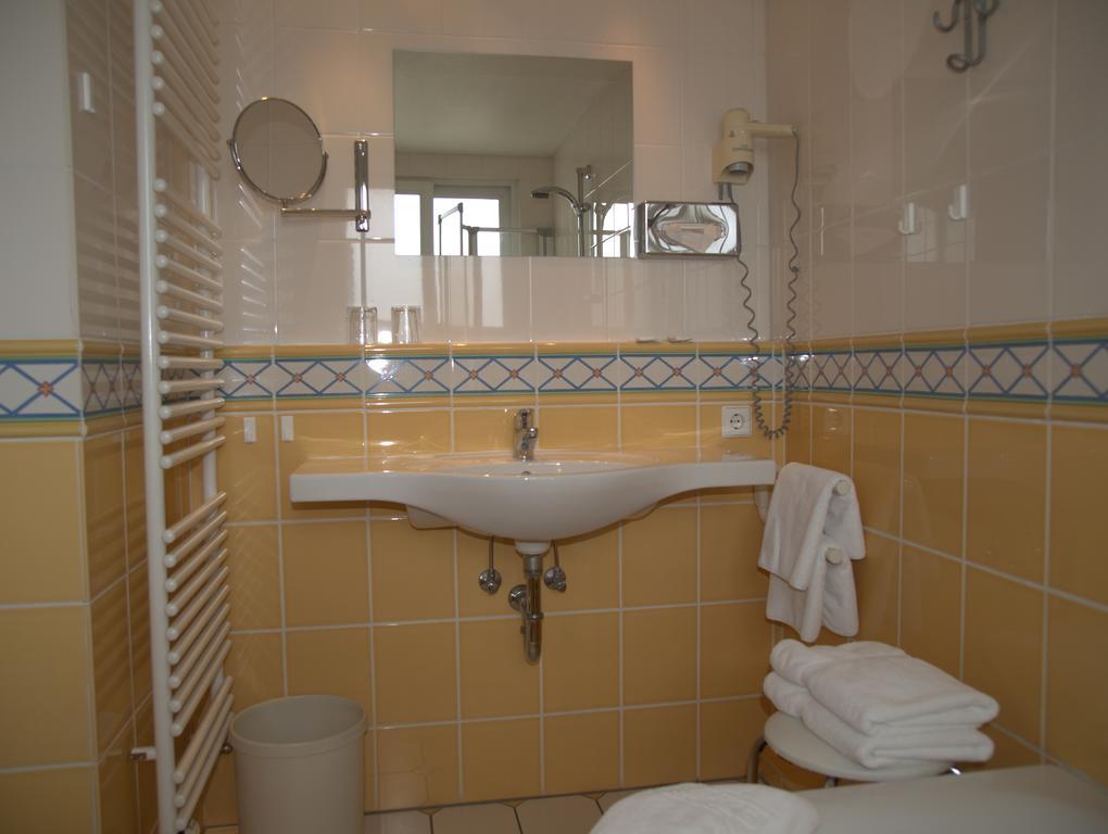 Hotel Alpenblick Garni Uberlingen Pokój zdjęcie