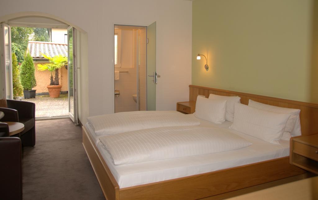 Hotel Alpenblick Garni Uberlingen Pokój zdjęcie
